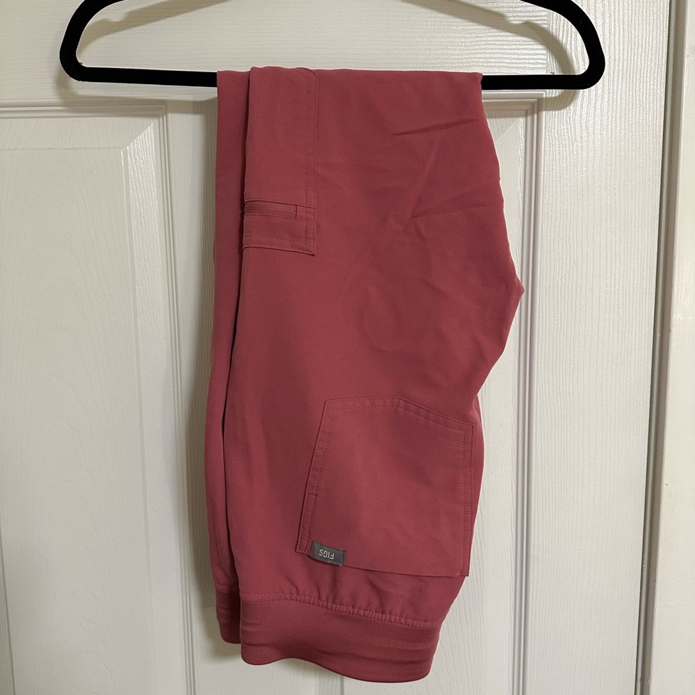 Mauve/Pink Figs Scrub Bottoms